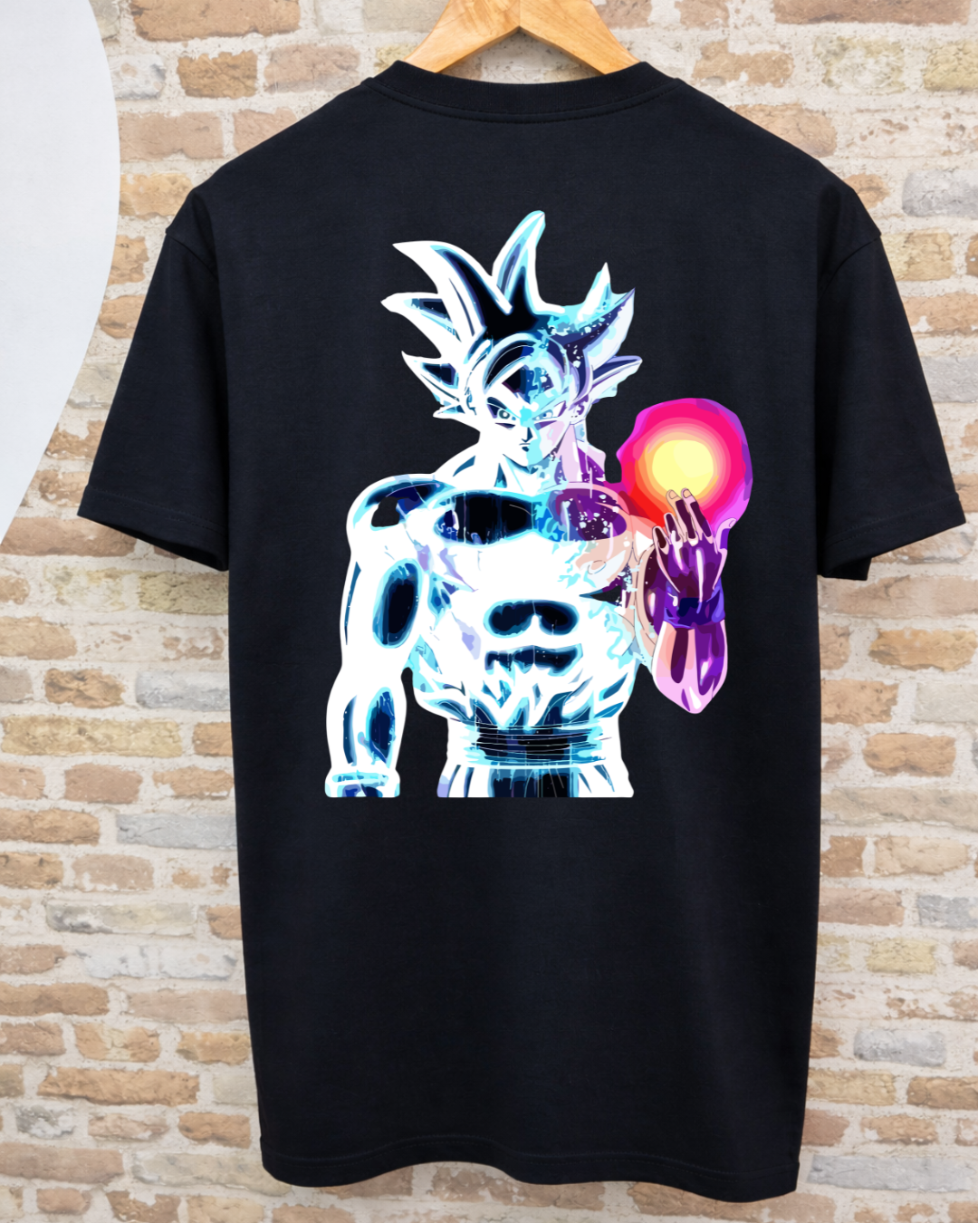Camiseta Goku Ultra Instinct Brillando Dragon Ball