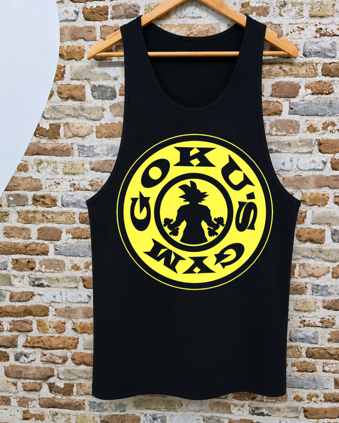 Camiseta tirantes gym Goku's Gym logo circular amarillo negro