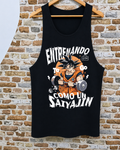 Camiseta tirantes gym Goku Entrenando como un Saiyajin negro naranja